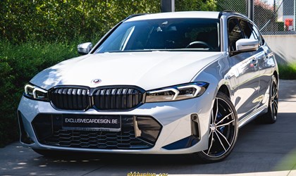 BMW 330